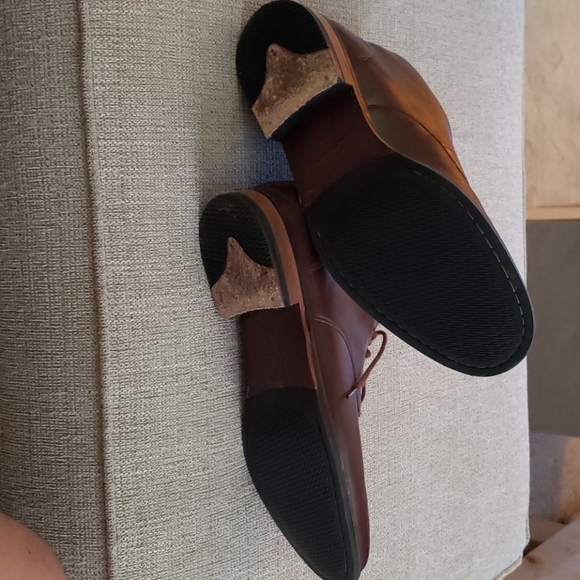 Boots - Picture 4 of 4